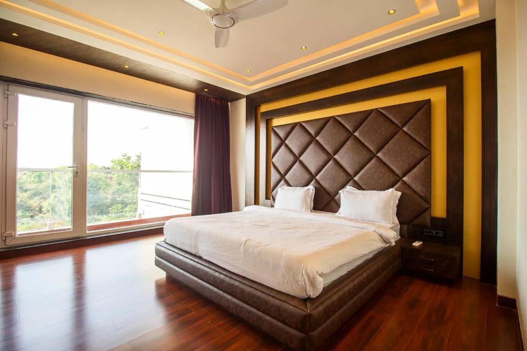 F3 Macau Villa Игатпури Экстерьер фото